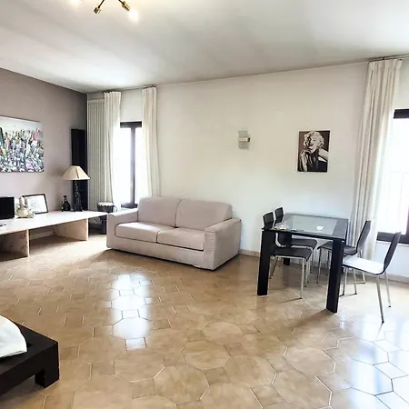 Cv021 - Cervia, Monolocale Con Terrazzo In Ottima Posizione Apartman *