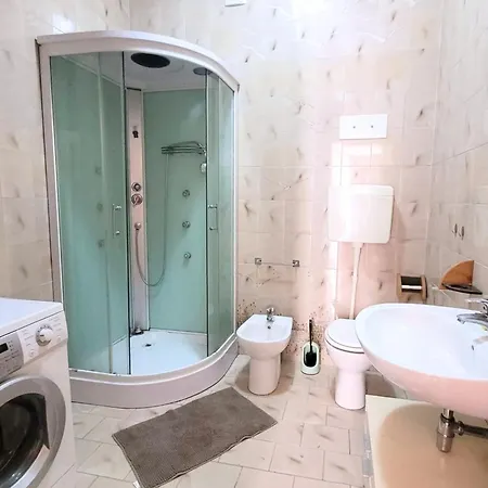 Apartman Cv021 - Cervia, Monolocale Con Terrazzo In Ottima Posizione *